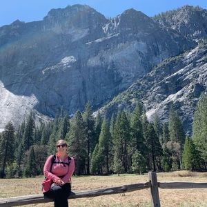 Meet your Posher, Jenna